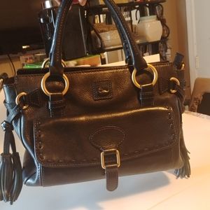 Dooney & Bourke satchel handbag